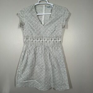Passion Lilie Womens Small White Gray Floral Paisley V-Neck Fit & Flare Dress